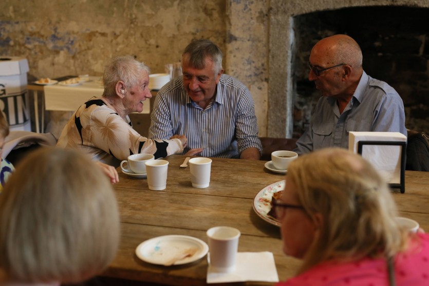 Ciarán hears stories from past residents of Henrietta Street and Dublin's tenements.